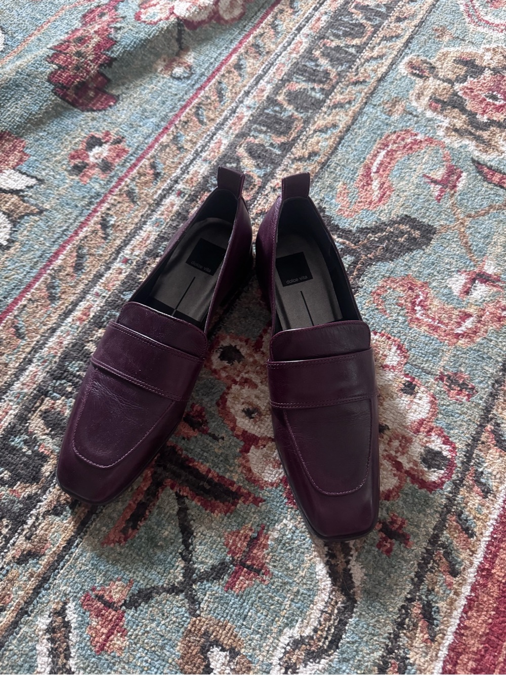 Dolce Vita Nygel Cranberry Leather Loafers - Brand New! - Picture 7 of 7